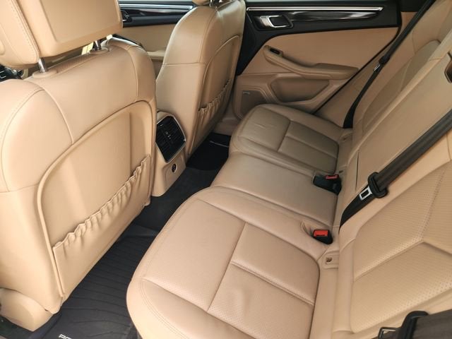 2021 Porsche Macan 4DR AWD