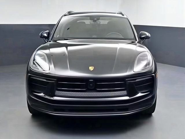2022 Porsche Macan 4DR AWD