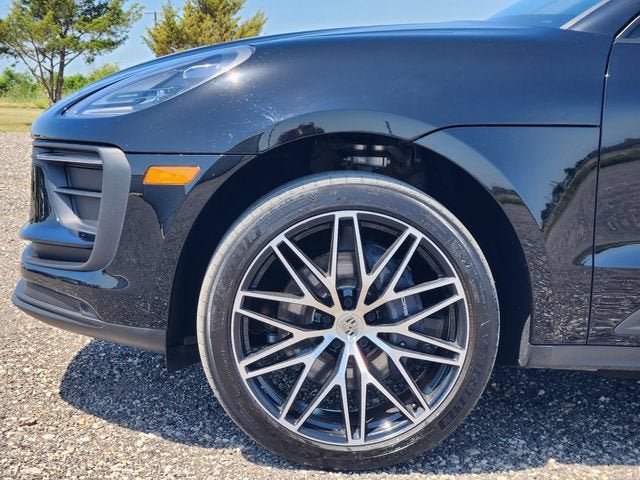 2022 Porsche Macan 4DR AWD