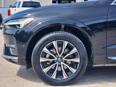 2023 Volvo XC60 Plus Bright Theme