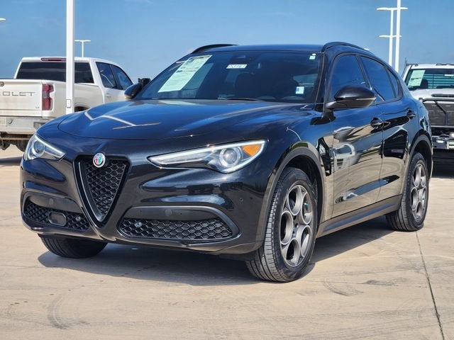 2023 Alfa Romeo Stelvio Sprint